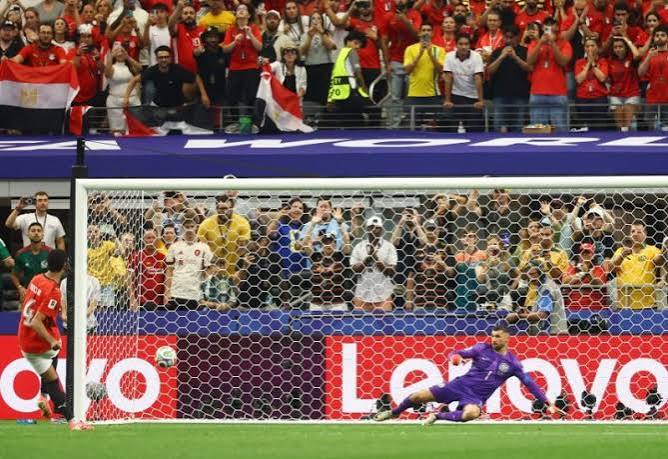 مصر تفوز على أستراليا بركلات الترجيح وتتأهل  لدور 16 لكأس العالم